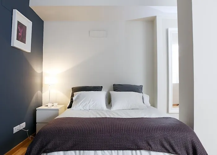 Fira Duplex